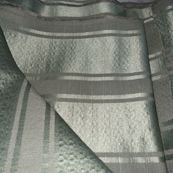 2 Yards Of Green Striped Fabric Home Interior Crafts Costumes Pillows - Picture 3 of 5